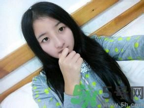 14歲月經(jīng)量多怎么辦？我14歲月經(jīng)量很多怎么回事？