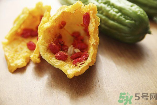 苦瓜子能吃嗎？苦瓜籽變紅了還能吃嗎？