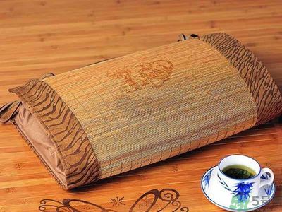 晚上失眠用什么枕頭好？那種枕頭治失眠最好？