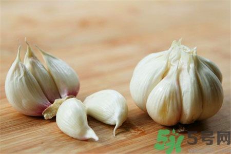 吃大蒜能降血壓嗎？大蒜發(fā)芽了還能吃嗎？