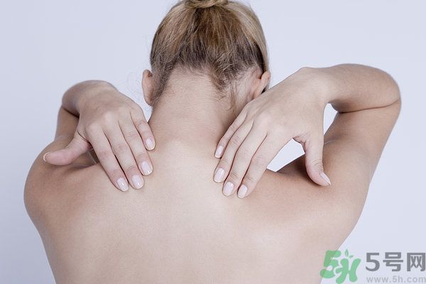 肩頸酸痛怎么辦？肩頸酸痛有什么辦法？