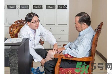 膝蓋痛怎么辦？膝蓋痛如何治療好？