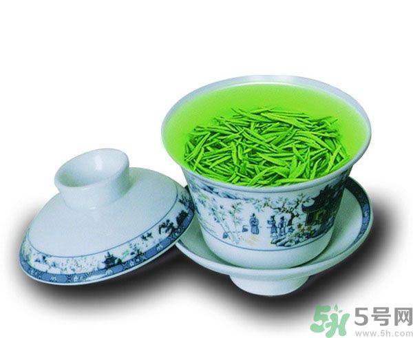 春天喝紅茶好不好？春天喝紅茶還是喝綠茶好呢？