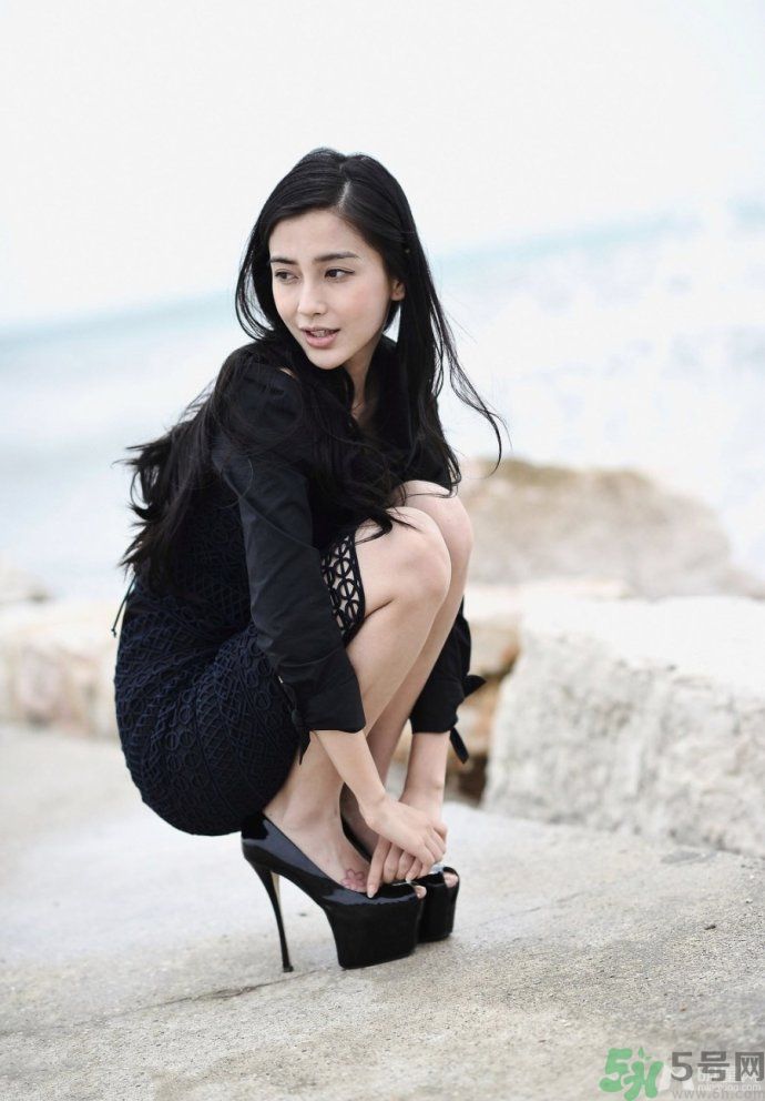 長得矮適合穿長裙嗎？矮個子穿什么長裙好看？
