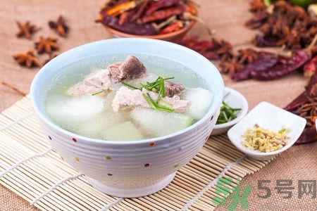 孕婦水腫怎么消除？孕婦水腫喝冬瓜排骨湯有效果嗎？
