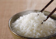 蒸飯?jiān)趺醋龊贸?？蒸飯要什么步驟?