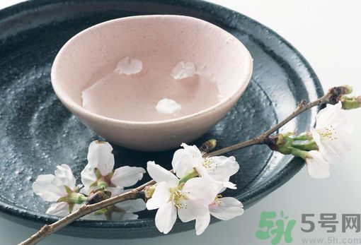 美翻了，櫻花可以做什么吃？櫻花茶怎么做？