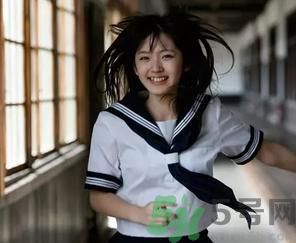 全國(guó)幾大經(jīng)典校服 總有一款你穿過嗎？