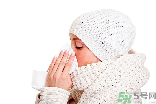 為什么一到晚上就感冒？到了晚上就咳嗽怎么回事？