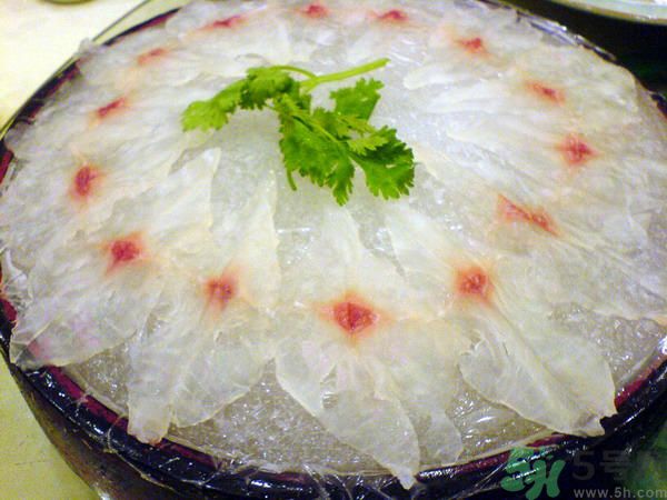吃生肉長(zhǎng)寄生蟲？哪些生肉吃了會(huì)致命？