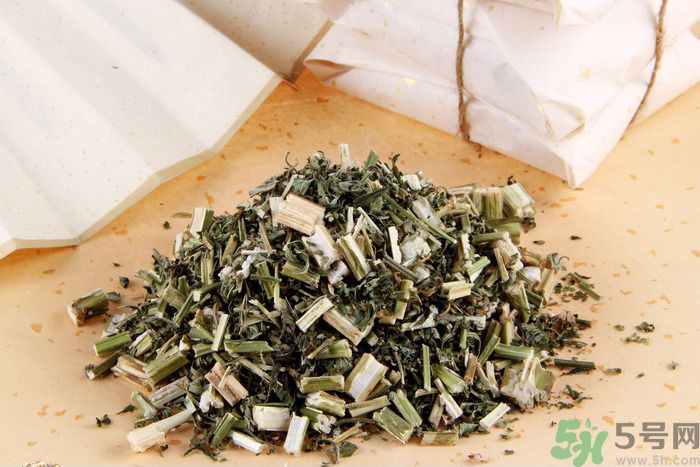 月經(jīng)量多怎么辦？月經(jīng)量多是什么原因？