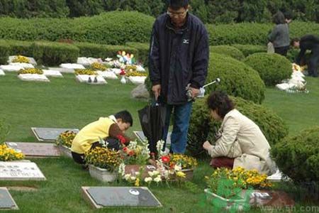 清明節(jié)的習(xí)俗有哪些？清明節(jié)吃什么？
