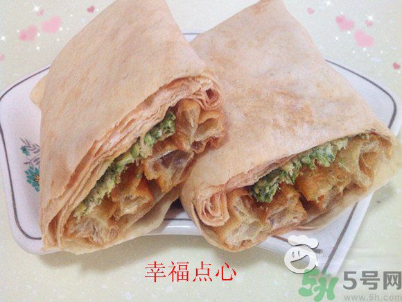 香椿雞蛋餅怎么做？香椿煎蛋餅做才能好吃？