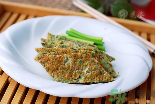 香椿雞蛋餅怎么做？香椿煎蛋餅做才能好吃？