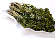 吃香椿要焯水嗎？吃香椿焯水還有營(yíng)養(yǎng)價(jià)值嗎？