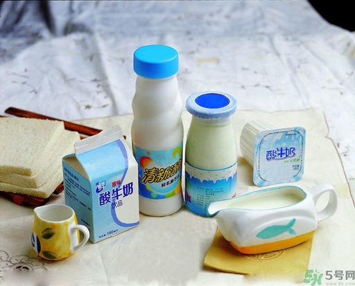 高血脂可以吃雞蛋嗎？高血脂可以喝牛奶嗎？