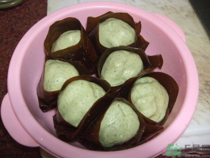 客家艾粄怎么做呢？艾粄怎么做才好吃？