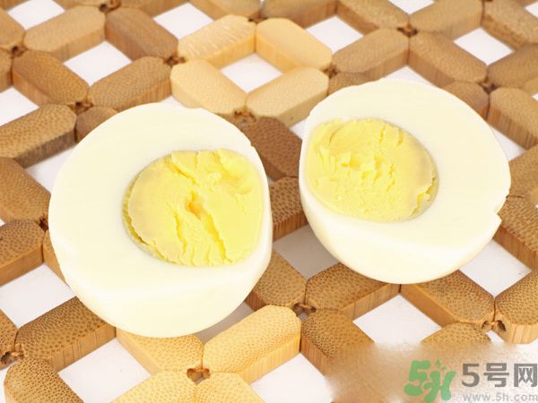 膽固醇高不能吃什么食物？膽固醇高可以吃雞蛋嗎？
