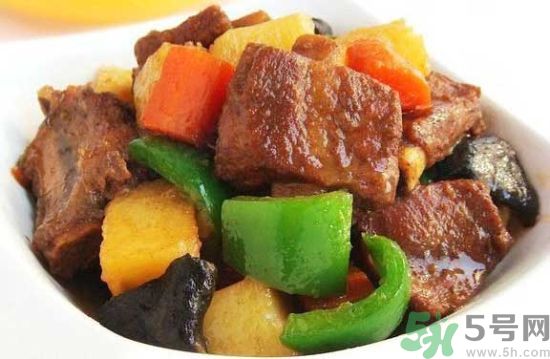 土豆絲和土豆片哪個(gè)更好吃？土豆片可以炒什么？