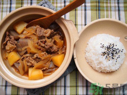 土豆絲和土豆片哪個(gè)更好吃？土豆片可以炒什么？