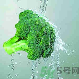西藍(lán)花怎么才能洗干凈？西藍(lán)花要怎么切？