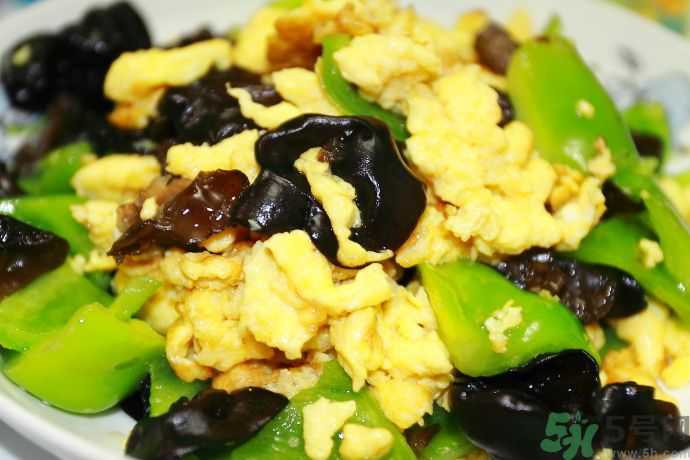 黑木耳炒雞蛋怎么做？黑木耳炒雞蛋怎么做最好吃？