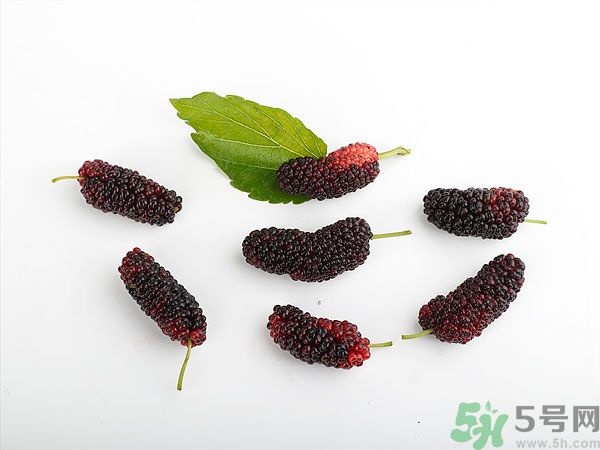 哺乳期能不能吃桑葚？桑葚產(chǎn)婦能吃嗎？