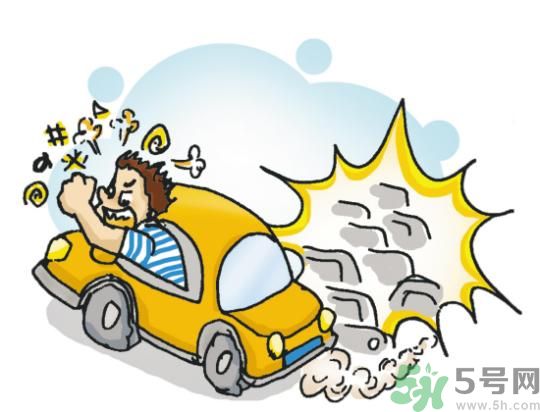 爸爸姐姐飛走了 發(fā)生車禍如何自救？