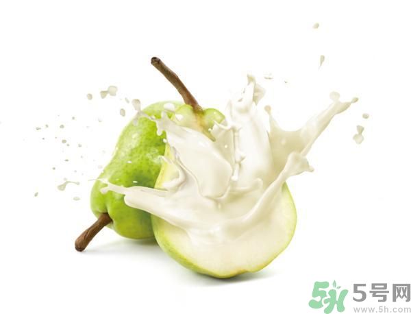香蕉和牛奶可以一起吃嗎？牛奶可以和什么水果一起吃？