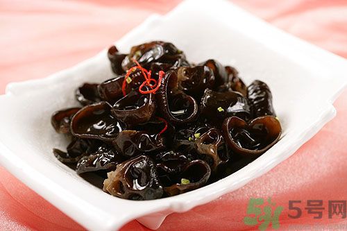 萵筍可以和木耳一起炒嗎？萵筍和木耳一起炒好嗎？