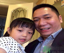 小四月是誰？小四月的爸爸是誰？