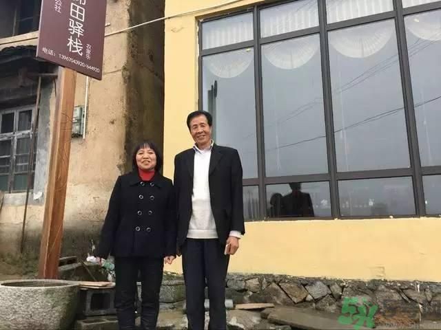 浙江富翁棄億萬資產(chǎn)與農(nóng)婦結(jié)婚  怎樣追求真愛才好？