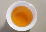 早上起床喝白開水好嗎？喝白開水好還是茶水好？