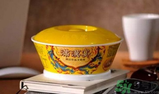 滿漢宴方便面多少錢一桶？滿漢宴方便面多少錢一箱？