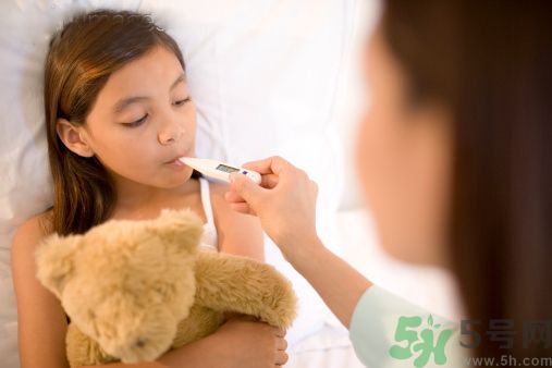 男童連續(xù)高燒8年 怎么退燒效果好？