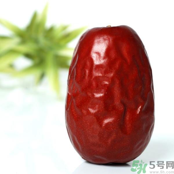 紅棗吃多了會(huì)上火嗎？吃紅棗要注意什么？