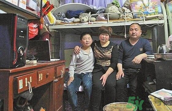 住窩棚夫婦倆十多年堅(jiān)守女兒失蹤路口 如何預(yù)防孩子走失？