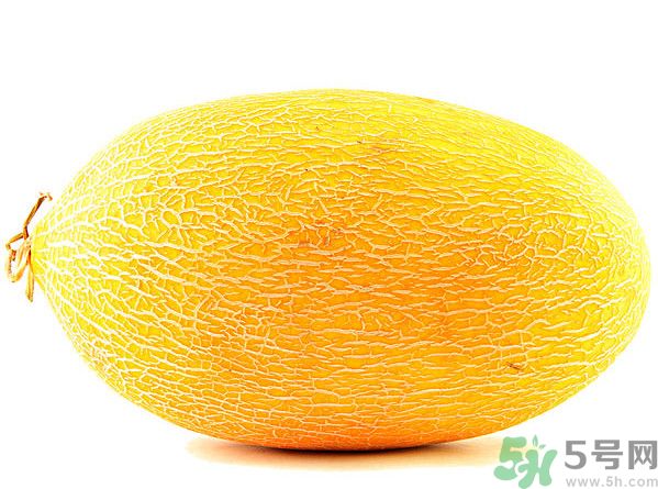 香瓜和芒果能一起吃嗎？香瓜和芒果一起吃肚子疼怎么回事
