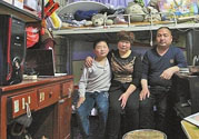 住窩棚夫婦倆十多年堅(jiān)守女兒失蹤路口 如何預(yù)防孩子走失？