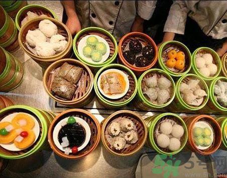 早餐吃面還是包子比較好？早餐吃包子和面健康嗎？