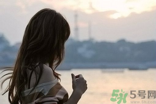 染發(fā)會增加淋巴癌的風(fēng)險(xiǎn)嗎？染發(fā)會得淋巴癌嗎？
