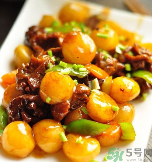 土豆皮變綠還可以吃？土豆發(fā)青吃了會中毒嗎？