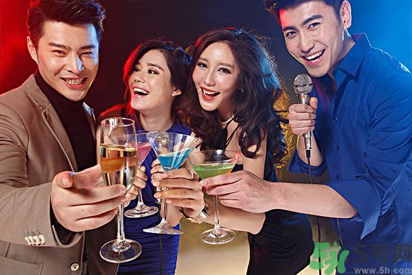 喝酒怎樣才能不傷身？飲酒要注意些什么？