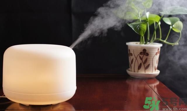 加濕器不適合什么人用？使用加濕器要注意些什么？
