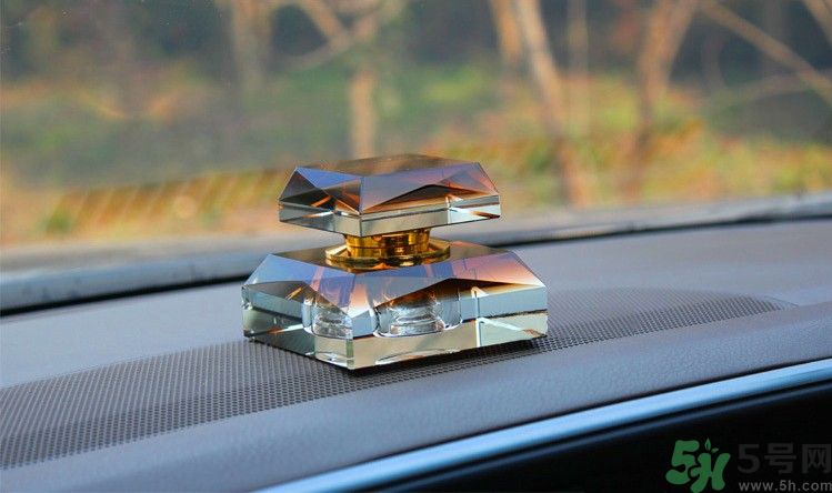 車載香水有毒嗎？如何挑選健康的車載香水？