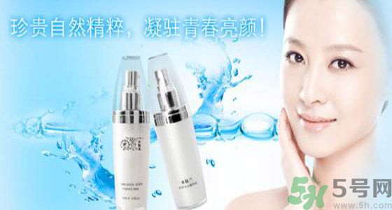 自然泉花語(yǔ)水妍保濕精華乳適合什么年齡？