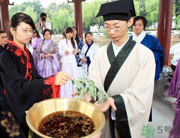 端午節(jié)是哪一天？端午節(jié)什么習(xí)俗呢？