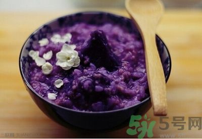 紫薯是轉(zhuǎn)基因食品嗎？紫薯有什么好的功效？