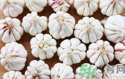 拉肚子能吃大蒜？腹瀉能吃大蒜嗎？
