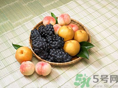 桃子和梨子能一起吃嗎？桃子和梨子一起吃好嗎？